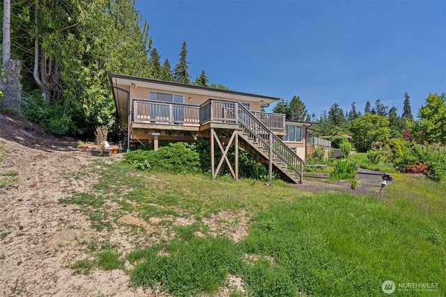 2417 Beach View Lane NW, Olympia, WA 98502