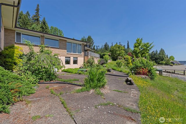 2417 Beach View Lane NW, Olympia, WA 98502