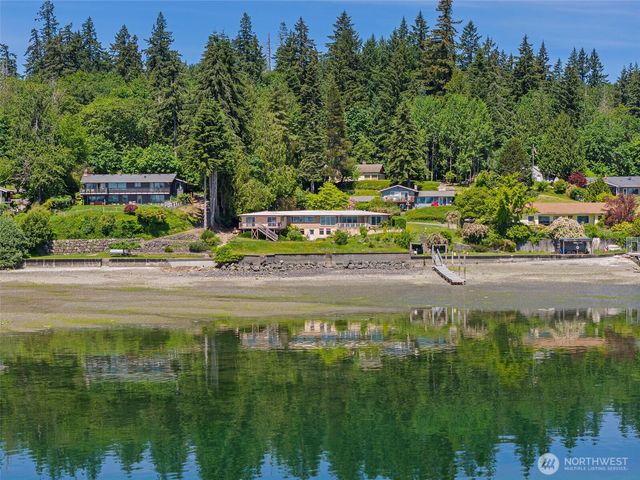 2417 Beach View Lane NW, Olympia, WA 98502