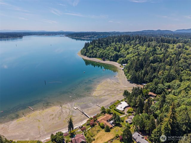 2417 Beach View Lane NW, Olympia, WA 98502