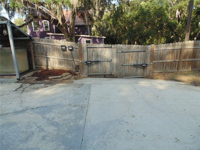 1007 NE 2ND STREET, Ocala, FL 34470