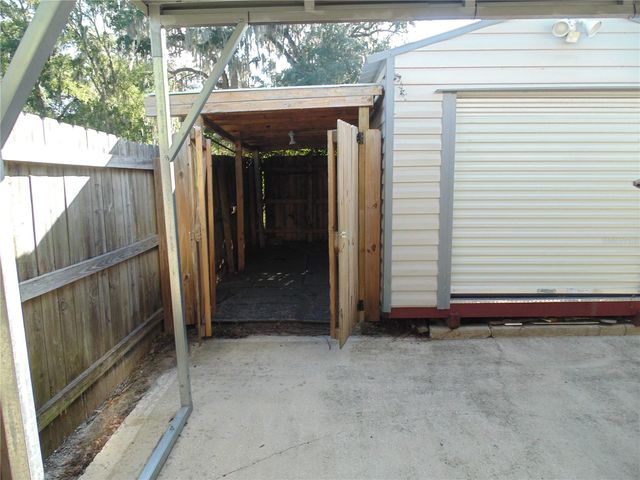 1007 NE 2ND STREET, Ocala, FL 34470