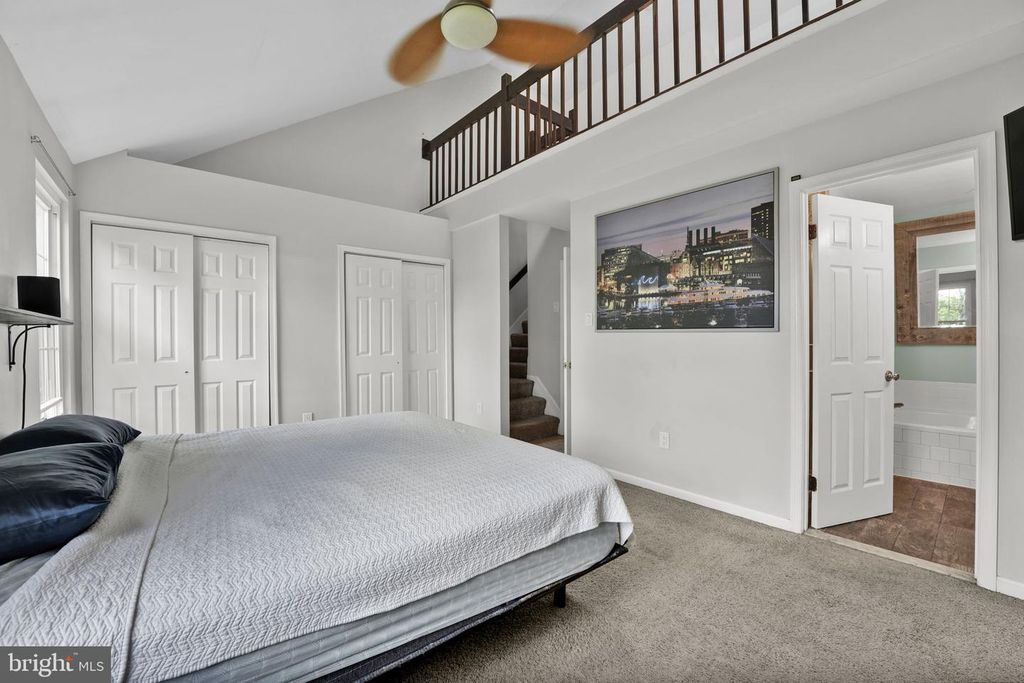 Image 22 of property listing at 8008 GREEN VALLEY LN, Owings Mills, MD 21117