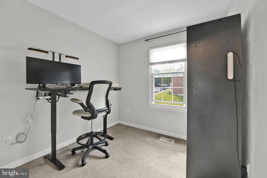 Image 29 of property listing at 8008 GREEN VALLEY LN, Owings Mills, MD 21117