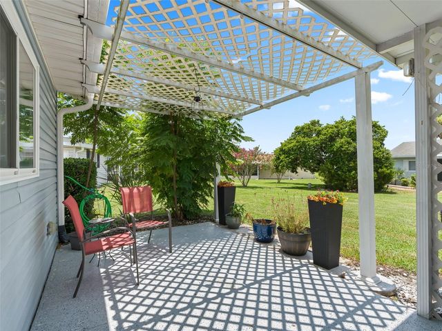 17584 SE 105TH TERRACE, Summerfield, FL 34491