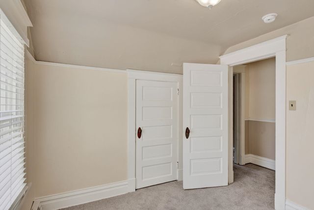 1207 W Shannon Ave, Spokane, WA 99205