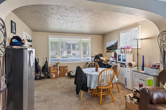 1207 W Shannon Ave, Spokane, WA 99205
