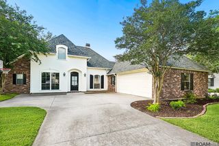 18666 Mossy Oak Ct, Prairieville, LA 70769