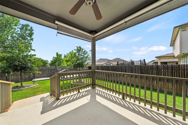 307 Limestone CRK, New Braunfels, TX 78130