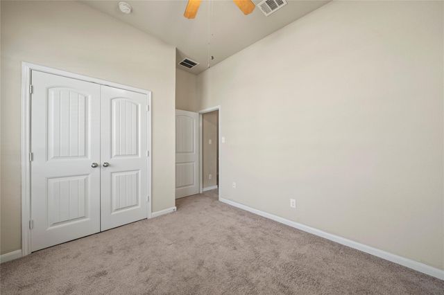 307 Limestone CRK, New Braunfels, TX 78130