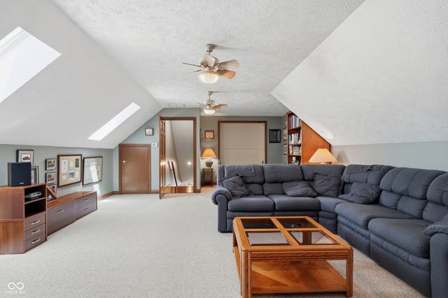 2045 Aspen Drive, Avon, IN 46123