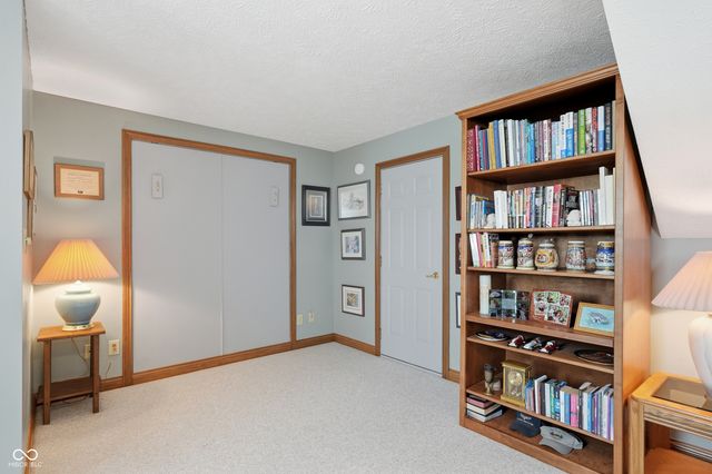 2045 Aspen Drive, Avon, IN 46123