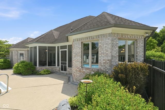 2045 Aspen Drive, Avon, IN 46123