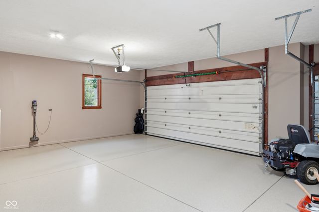2045 Aspen Drive, Avon, IN 46123
