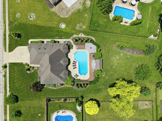 2045 Aspen Drive, Avon, IN 46123