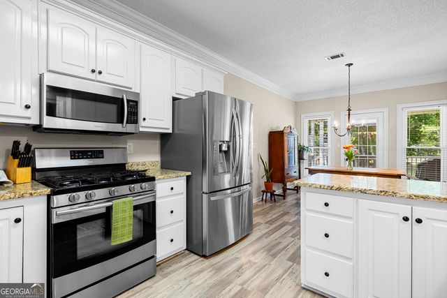 466 Bob Smith Road, Sharpsburg, GA 30277