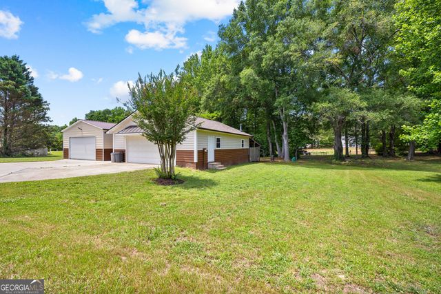 466 Bob Smith Road, Sharpsburg, GA 30277