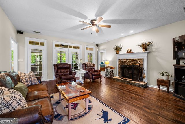 466 Bob Smith Road, Sharpsburg, GA 30277