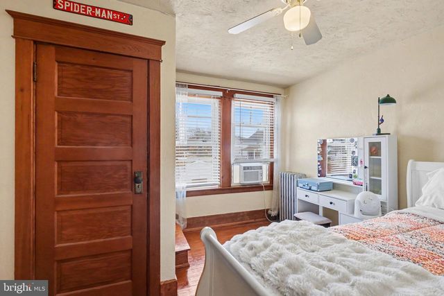 322 S PLEASANT AVE, Dallastown, PA 17313