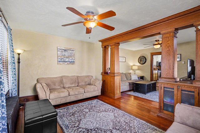 322 S PLEASANT AVE, Dallastown, PA 17313