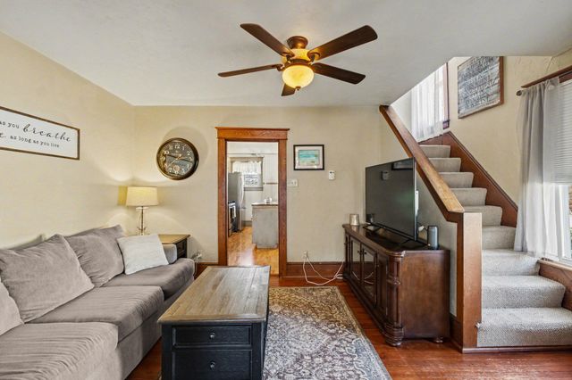 322 S PLEASANT AVE, Dallastown, PA 17313