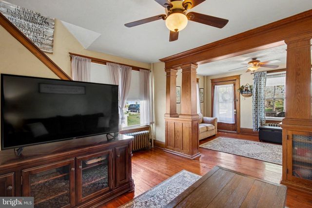 322 S PLEASANT AVE, Dallastown, PA 17313