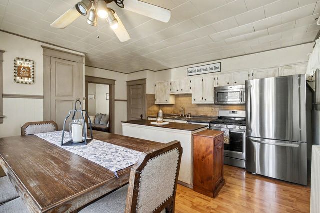 322 S PLEASANT AVE, Dallastown, PA 17313