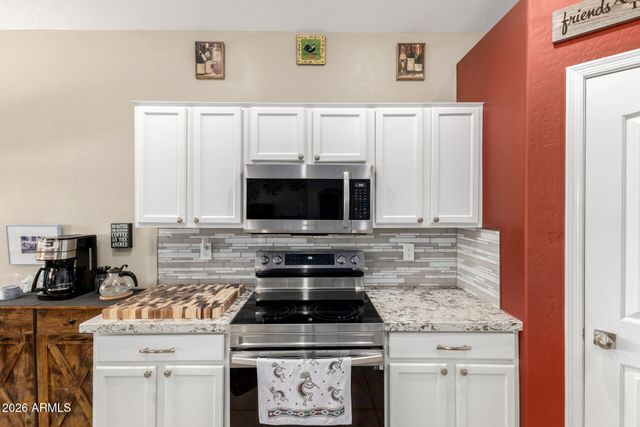 816 N EMERY --, Mesa, AZ 85207