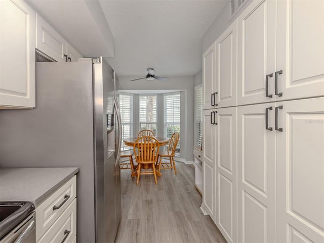 210 SILVER LAKE DRIVE 102, Venice, FL 34292