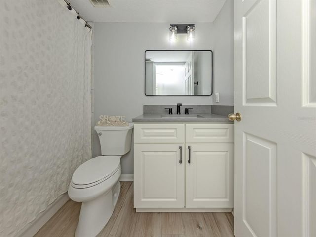 210 SILVER LAKE DRIVE 102, Venice, FL 34292