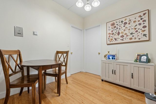995 Massachusetts Ave 102, Arlington, MA 02476