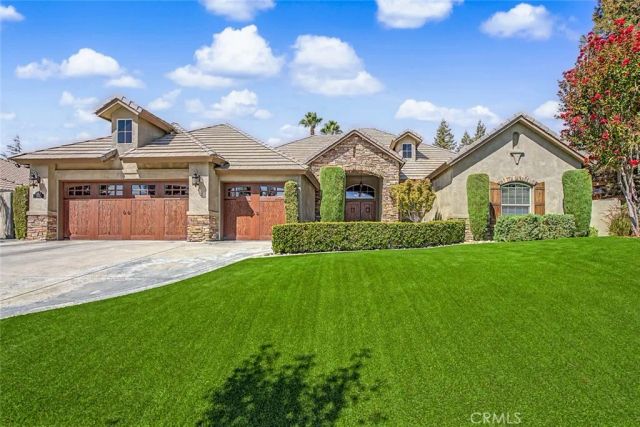 1909 Ordsall, Bakersfield, CA 93311