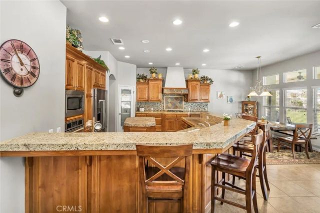 1909 Ordsall, Bakersfield, CA 93311
