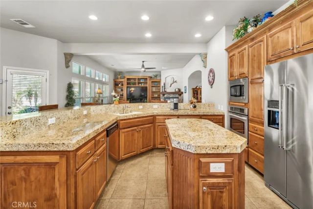 1909 Ordsall, Bakersfield, CA 93311