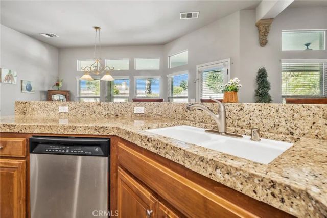 1909 Ordsall, Bakersfield, CA 93311