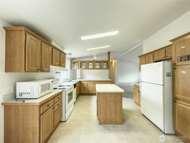 514 105th Street Ct E, Tacoma, WA 98445