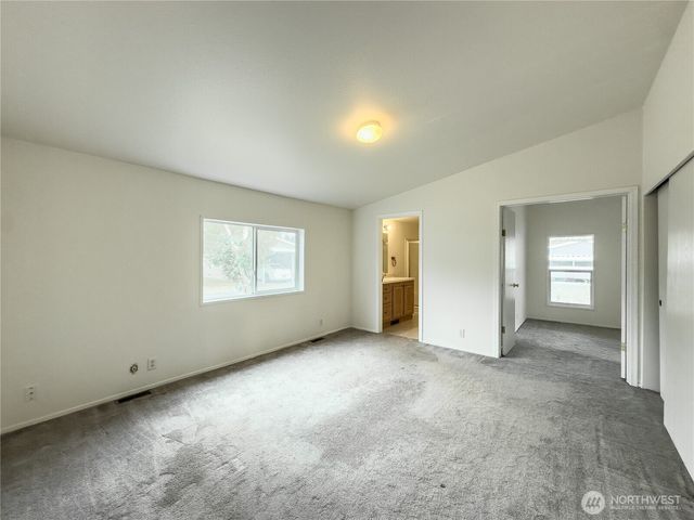 514 105th Street Ct E, Tacoma, WA 98445
