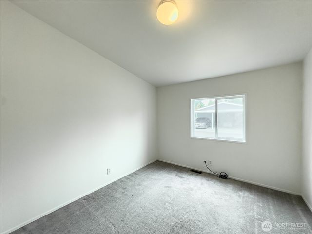 514 105th Street Ct E, Tacoma, WA 98445
