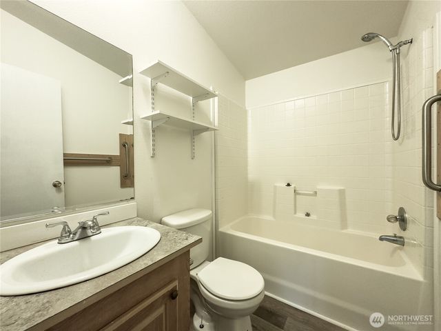 514 105th Street Ct E, Tacoma, WA 98445
