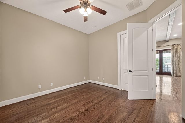 5206 Feagan Street, Houston, TX 77007