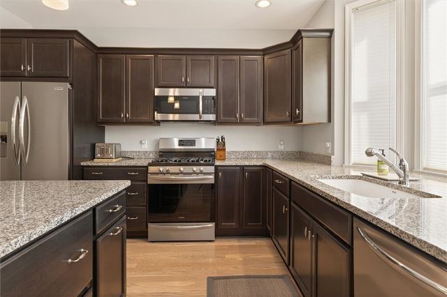 159 N Plymouth Avenue, Rochester, NY 14614