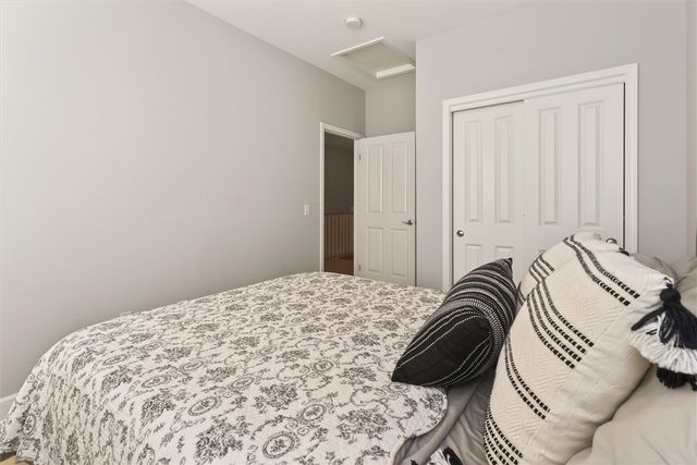159 N Plymouth Avenue, Rochester, NY 14614
