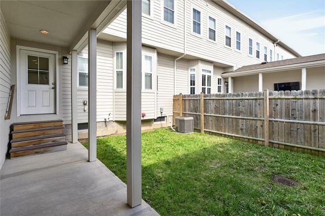 159 N Plymouth Avenue, Rochester, NY 14614