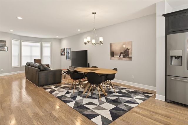 159 N Plymouth Avenue, Rochester, NY 14614