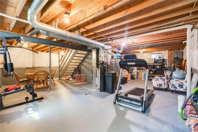 80 N Lakeshore Drive, Springboro, OH 45066