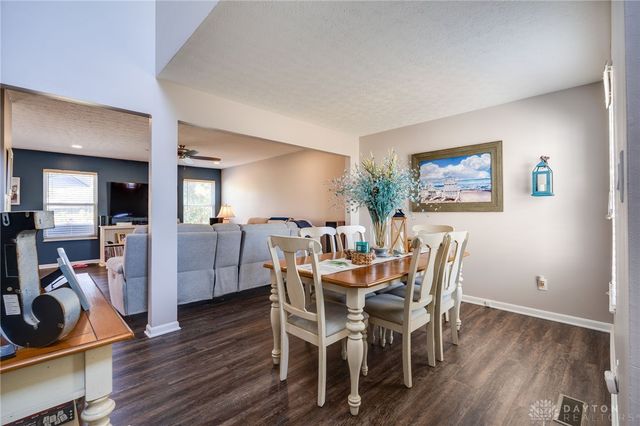 80 N Lakeshore Drive, Springboro, OH 45066