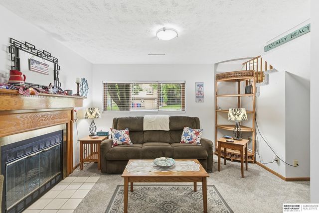 7611 S 137th Avenue, Omaha, NE 68138
