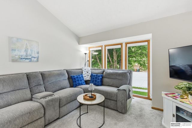 7611 S 137th Avenue, Omaha, NE 68138