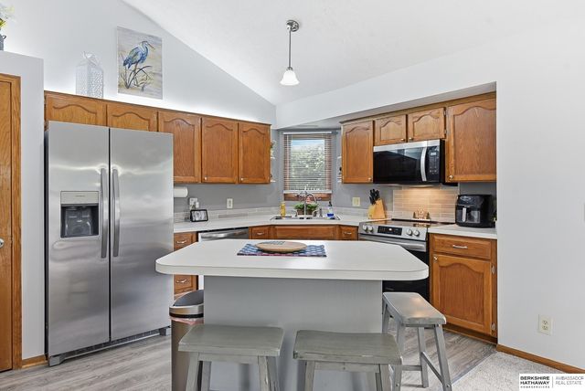 7611 S 137th Avenue, Omaha, NE 68138
