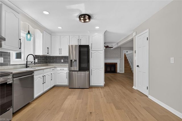 37 Indian Springs DR, Newport News, VA 23606